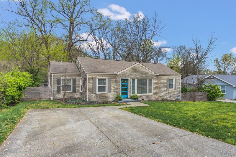 724 Dover Rd, Nashville, TN 37211