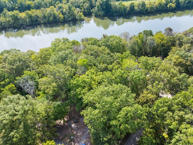 580 Carr Rd, Castalian Springs, TN 37031