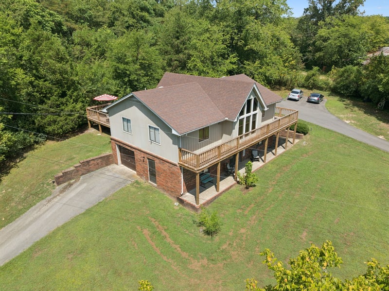 26 Friendship Hollow Rd, Pleasant Shade, TN 37145