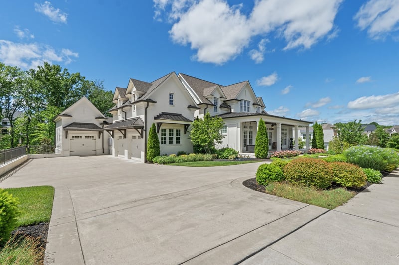 8629 Belladonna Dr, College Grove, TN 37046