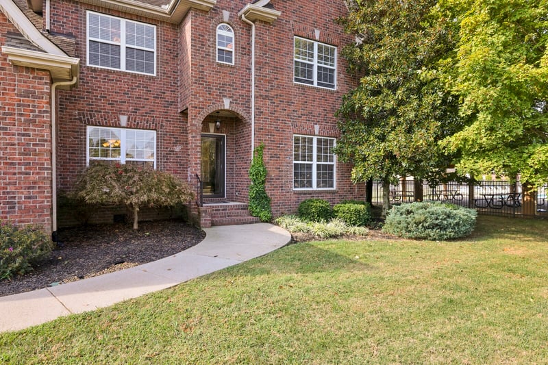 3411 Geneva Dr, Murfreesboro, TN 37128