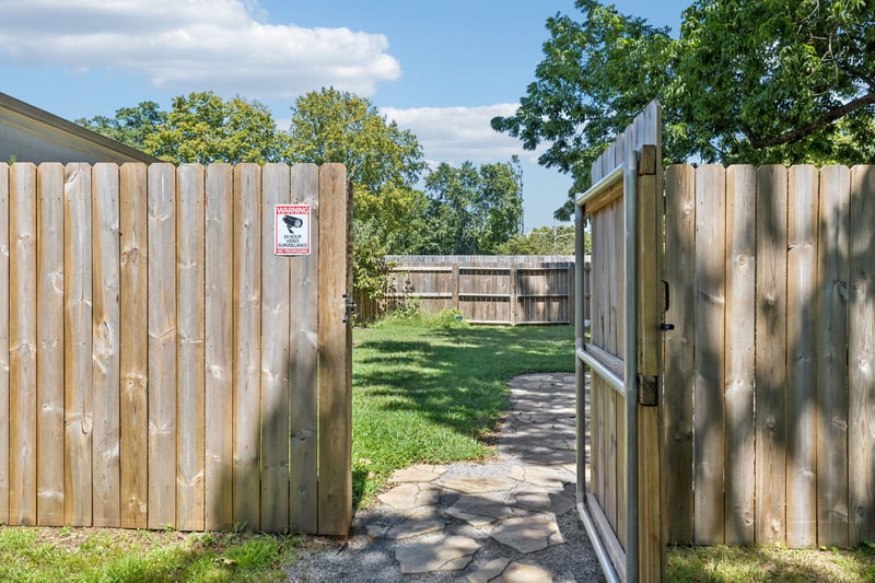 421 E Bell St, Murfreesboro, TN 37130