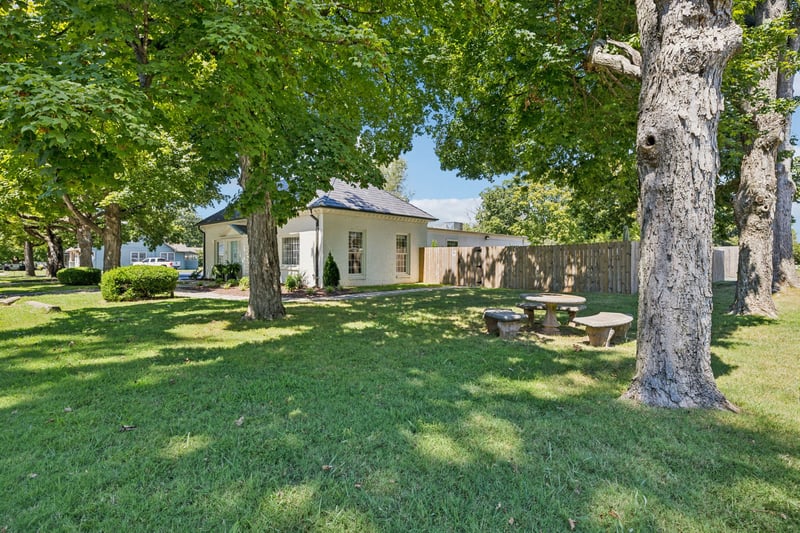 421 E Bell St, Murfreesboro, TN 37130