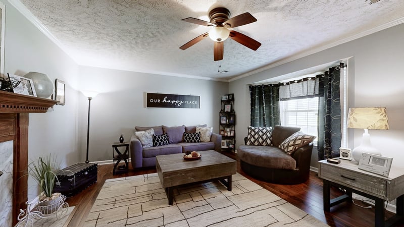 813 Chaney Woods Dr, La Vergne, TN 37086