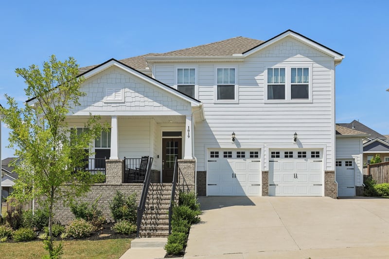 1019 Pebble Run Rd, Hendersonville, TN 37075