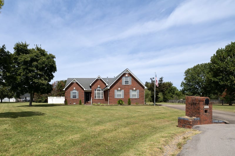 111 Cannock Ct, Murfreesboro, TN 37129