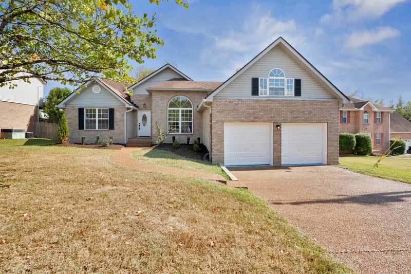 705 Pinehurst Pt, Mount Juliet, TN 37122