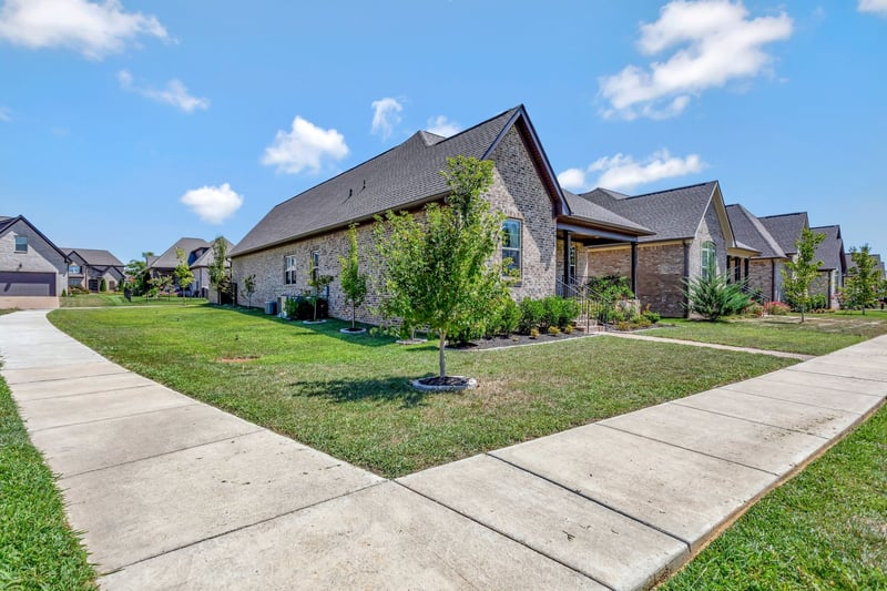 4050 Kiskadee Ln, Spring Hill, TN 37174