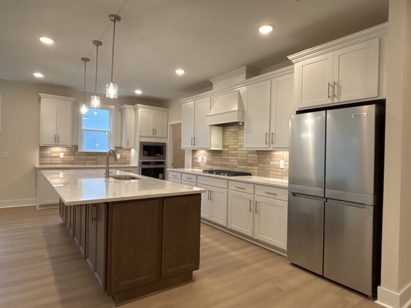 719 Great Basin Dr, Lebanon, TN 37090