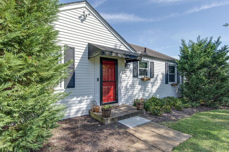 276 38th Ave, Nashville, TN 37209