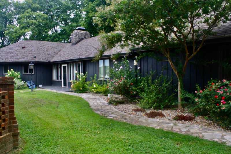 126 Harsh Ln, Castalian Springs, TN 37031