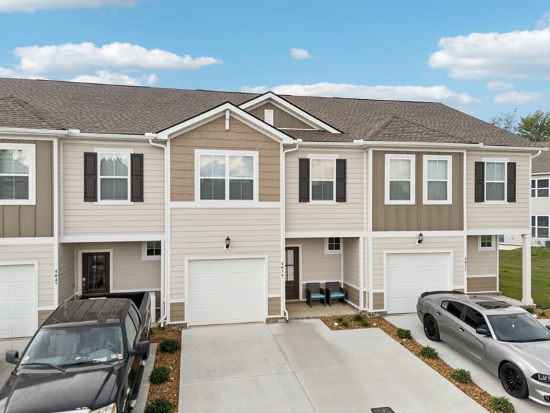 4039 Katmai Ave, White House, TN 37188