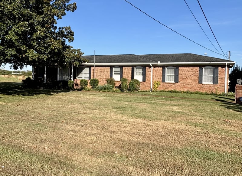 215 Carver Ln, Lebanon, TN 37087