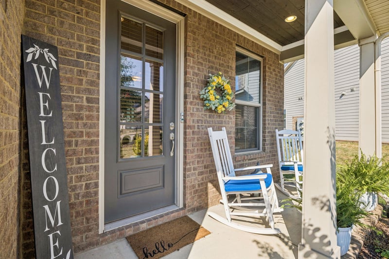 2612 Wellesley Square Dr, Thompsons Station, TN 37179