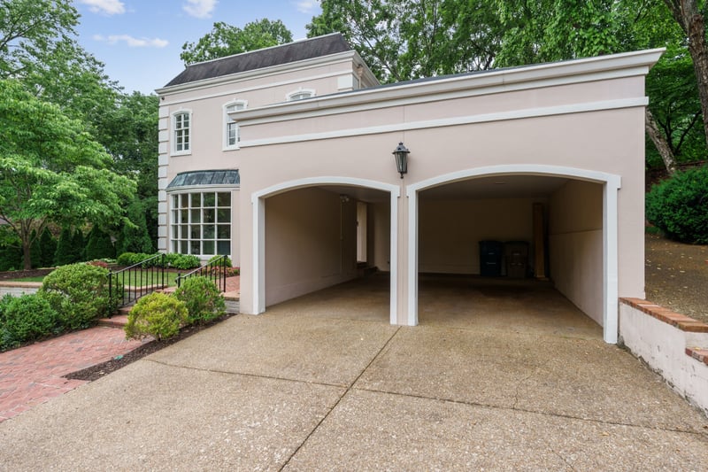 92 Valley Frg, Nashville, TN 37205