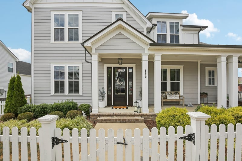 190 Ashington Cir, Hendersonville, TN 37075