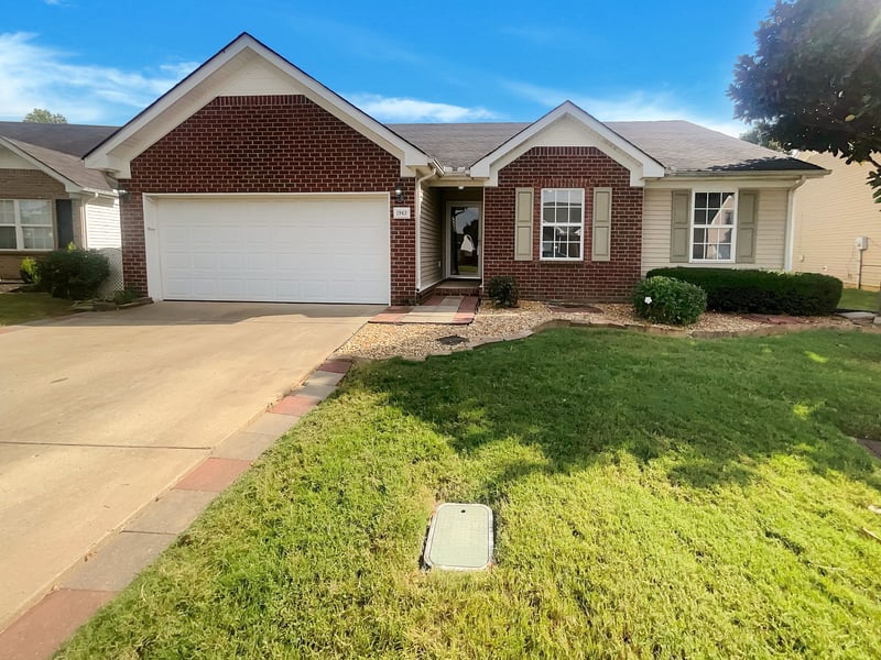 1943 Odessa Ave, Murfreesboro, TN 37128