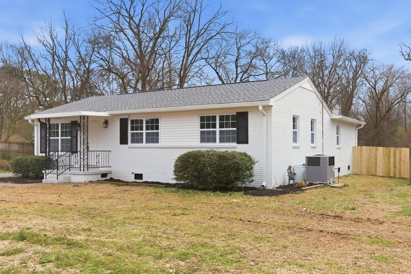 1806 Fern Dr, Murfreesboro, TN 37130