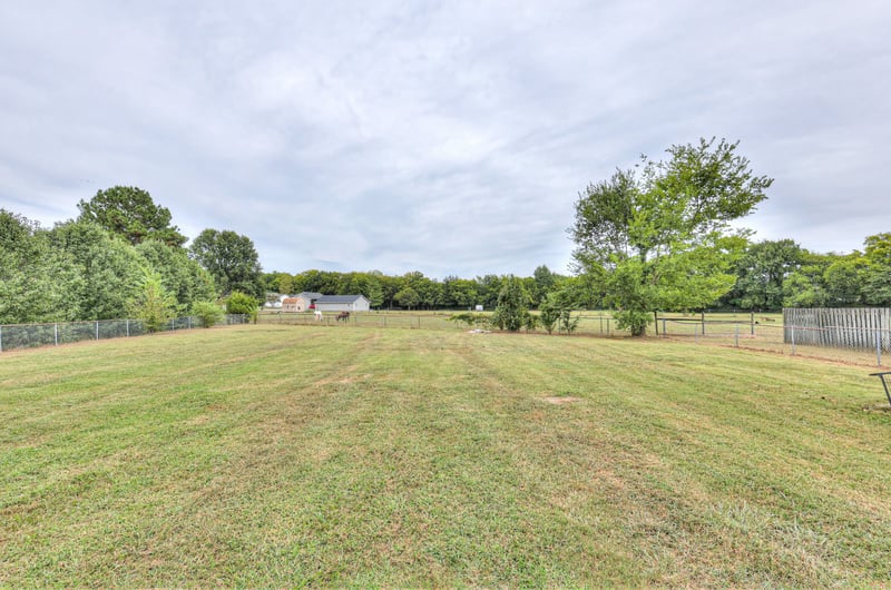 2437 Canterbury Chase, Murfreesboro, TN 37128