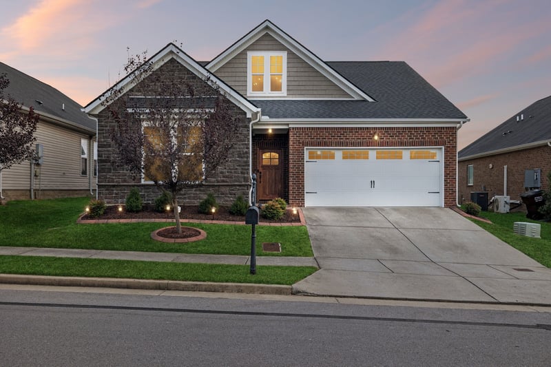 2844 Whitebirch Dr, Hermitage, TN 37076