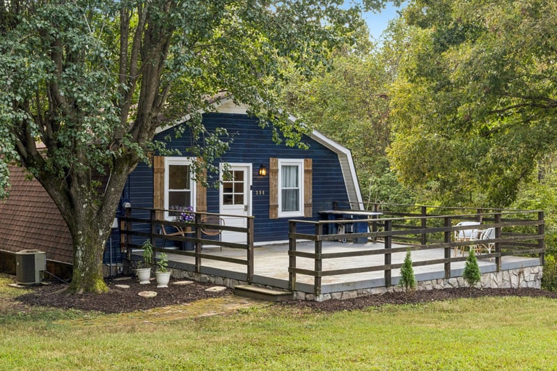 398 Frontier Ln, Ashland City, TN 37015