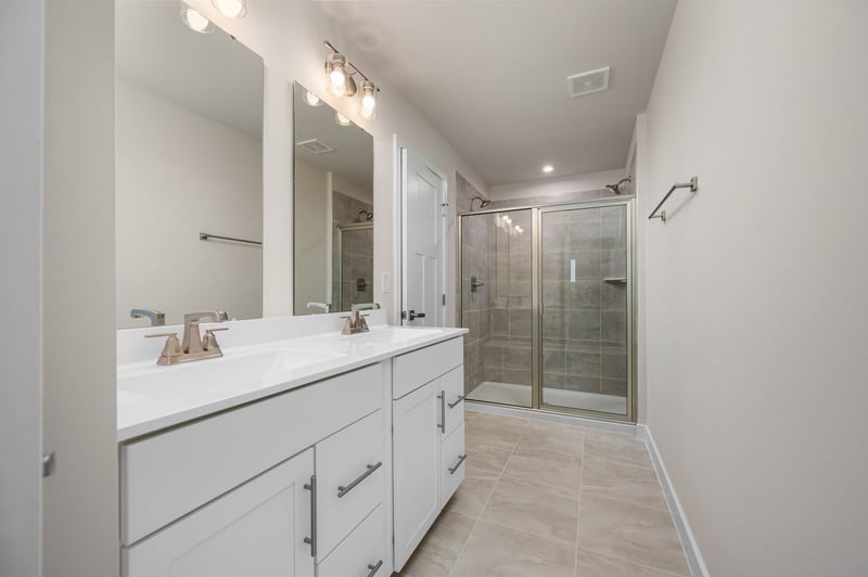 1071 Mountain View Dr, Thompsons Station, TN 37179