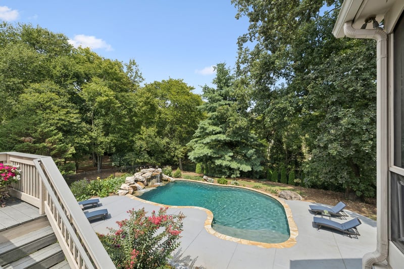 8218 Holly Rd, Brentwood, TN 37027