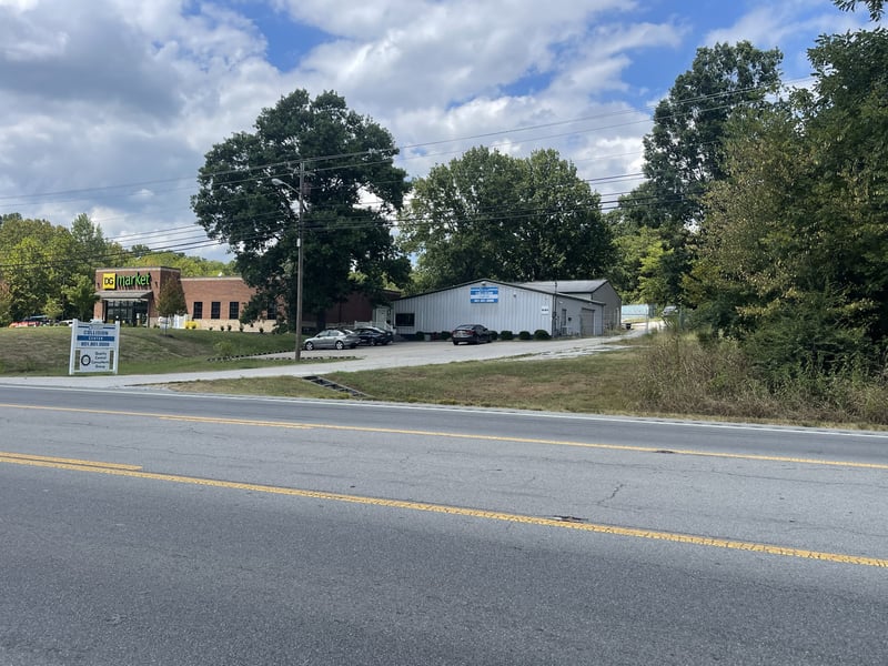 241 Bear Creek Pike, Columbia, TN 38401
