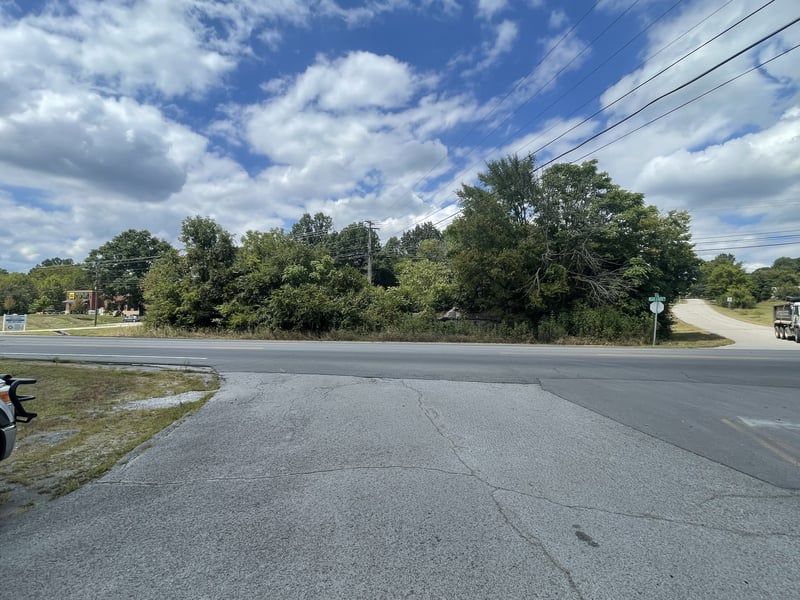 241 Bear Creek Pike, Columbia, TN 38401