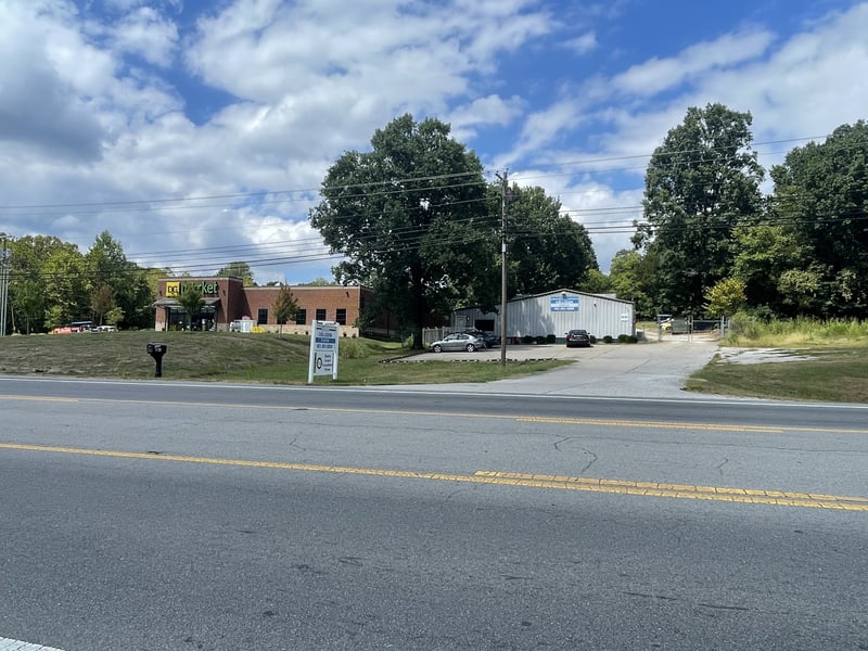 241 Bear Creek Pike, Columbia, TN 38401