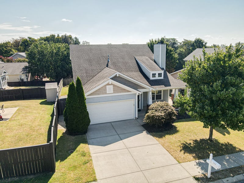 2146 Erin Ln, Mount Juliet, TN 37122