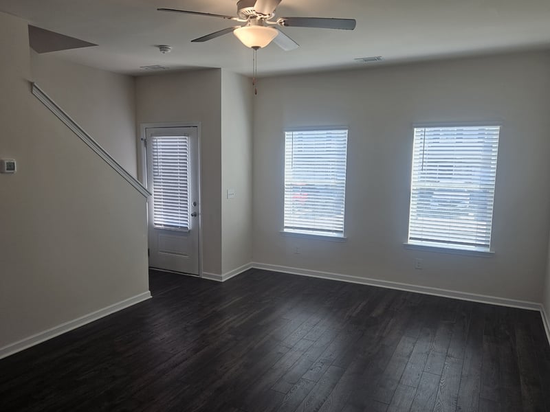 109 David Bolin Dr, La Vergne, TN 37086