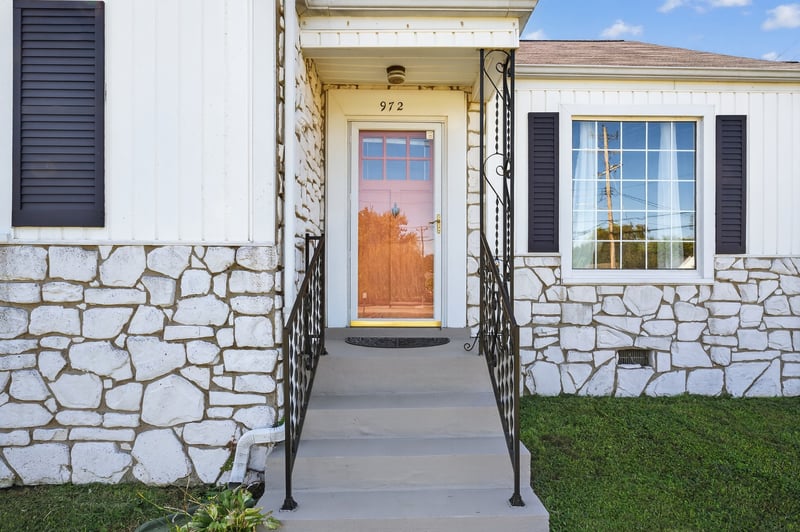 972 Malquin Dr, Nashville, TN 37216