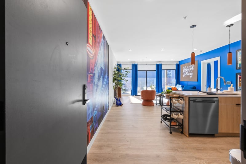 635 7th Ave #403, Nashville, TN 37203