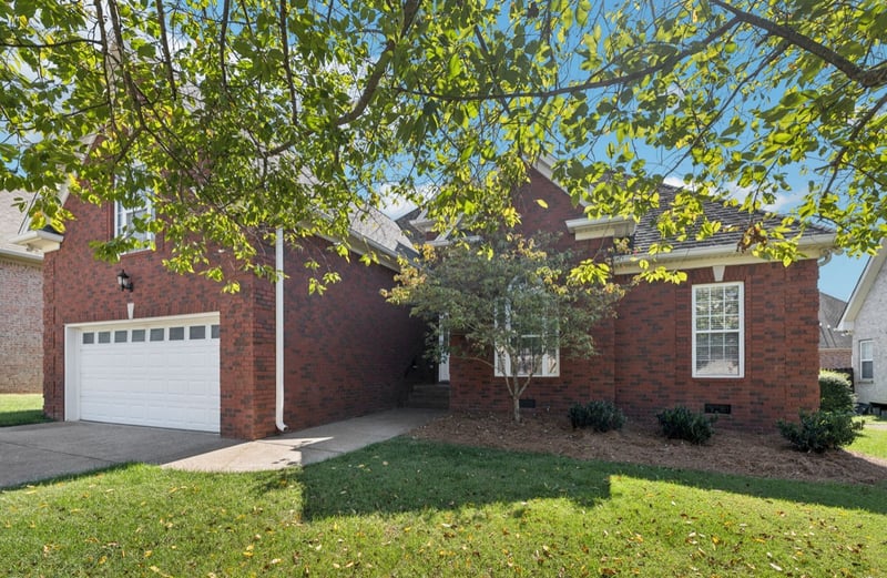 1050 Stonehollow Way, Mount Juliet, TN 37122