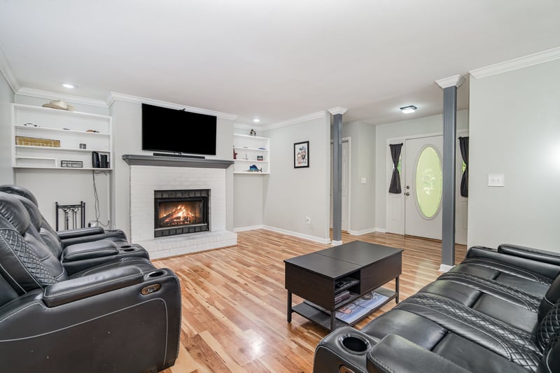 1208 Hartsfield Dr, Columbia, TN 38401