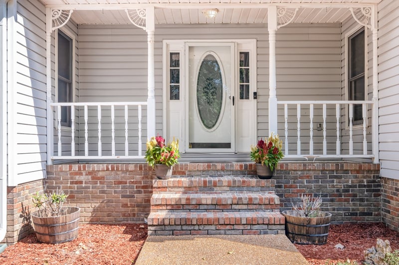 1208 Hartsfield Dr, Columbia, TN 38401