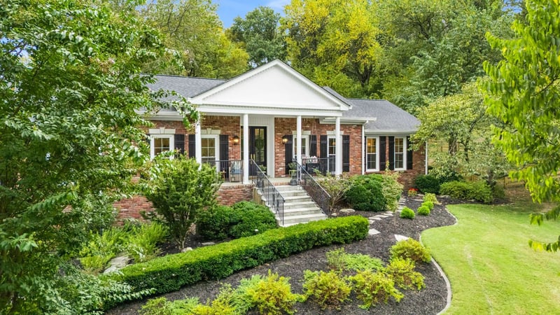 1203 Perkins Ln, Franklin, TN 37069