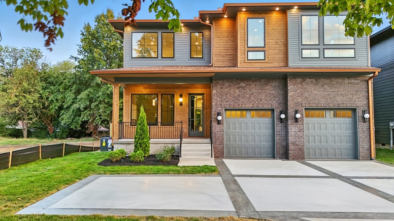 559 Watsonwood Dr, Nashville, TN 37211