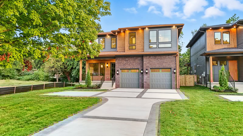 559 Watsonwood Dr, Nashville, TN 37211