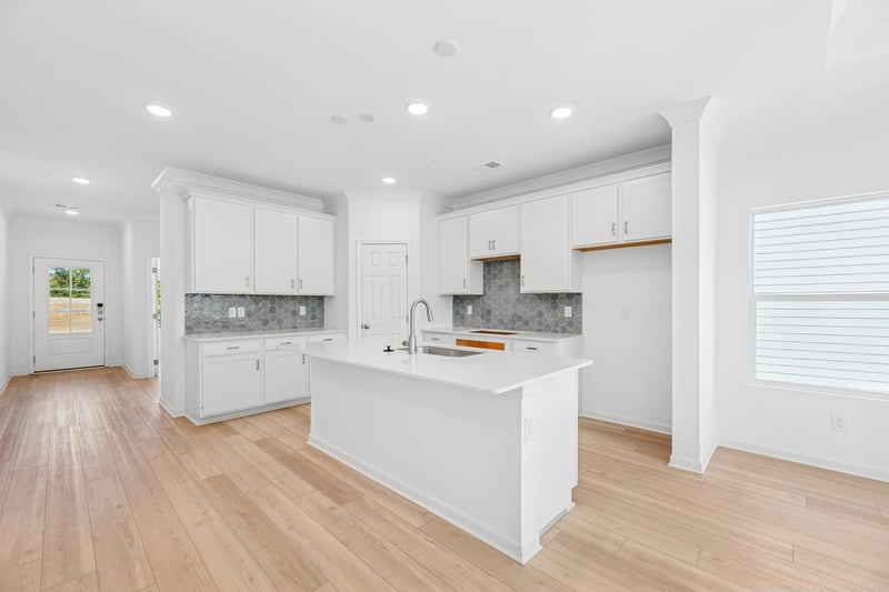 3159 Rolling Brook Dr, Columbia, TN 38401