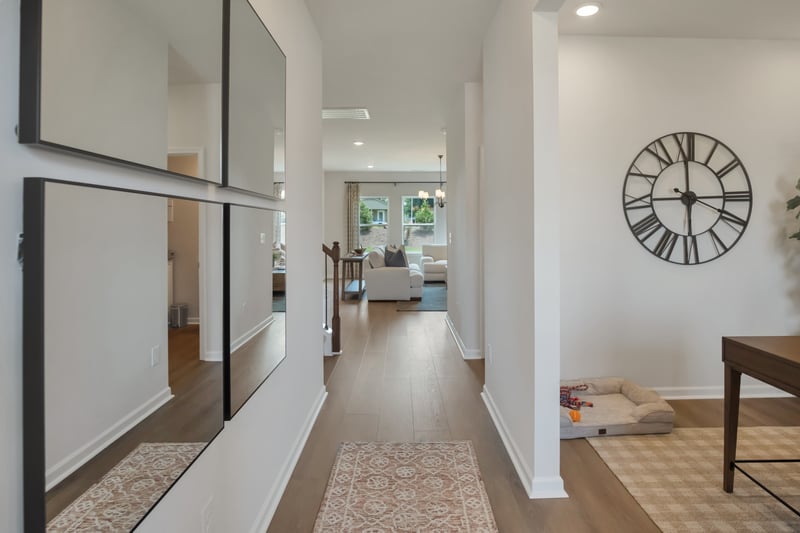 585 Nightengale Ridge Dr, Columbia, TN 38401