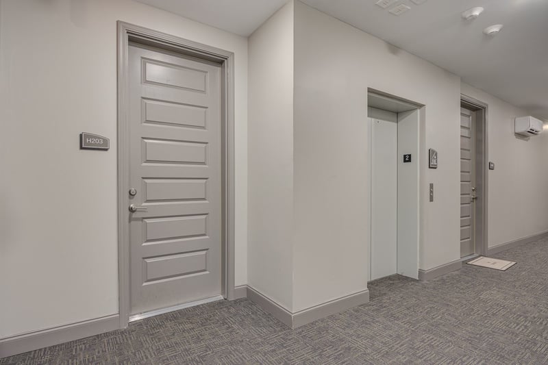 2000 Shadow Green Dr #H-203, Franklin, TN 37064