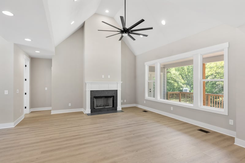 2033 Graceland Dr, Goodlettsville, TN 37072