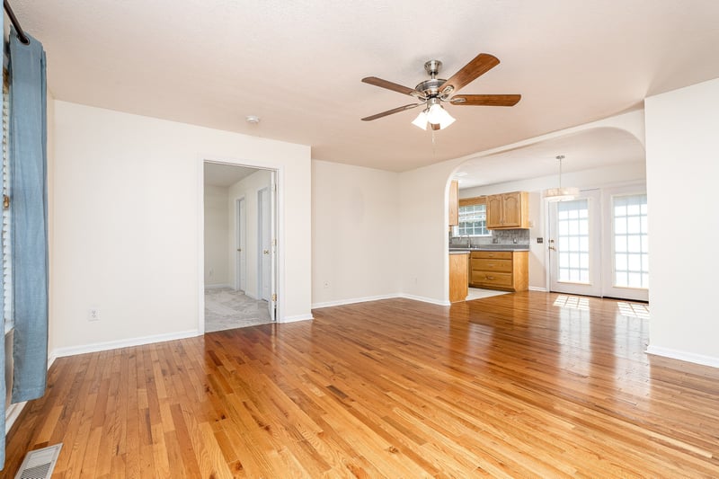 2108 Carrie Ct, Columbia, TN 38401