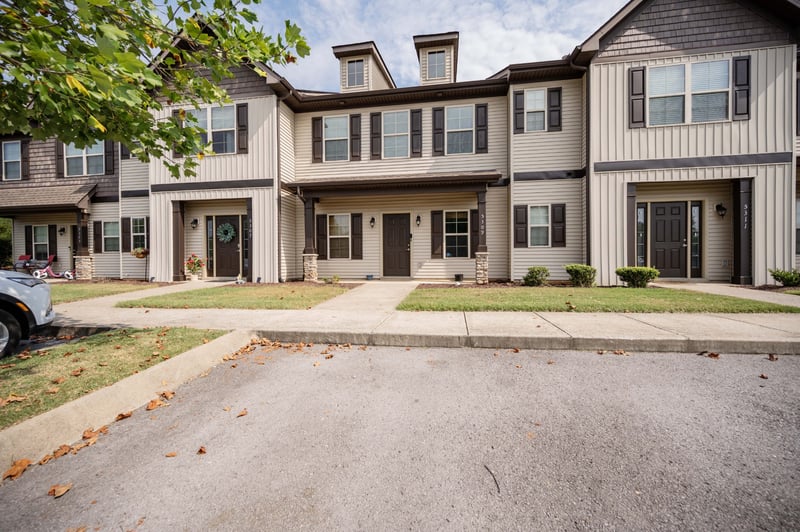 5309 Perlou Ln, Murfreesboro, TN 37128