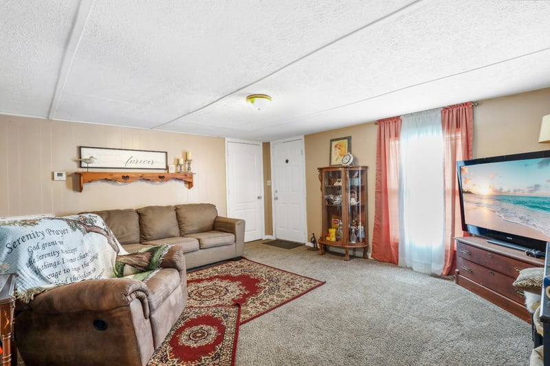 6016 Highland Rd, Orlinda, TN 37141