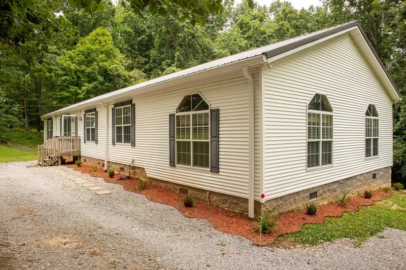 1005 Peery Rd, Kingston Springs, TN 37082