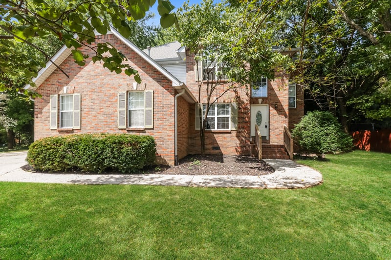 305 Castlemere Ct, Murfreesboro, TN 37130