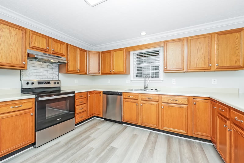 305 Castlemere Ct, Murfreesboro, TN 37130